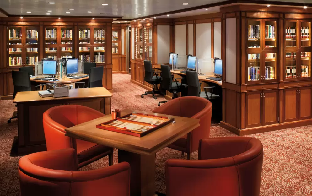 Silversea - Silver Spirit - Accommodation - Library.jpg